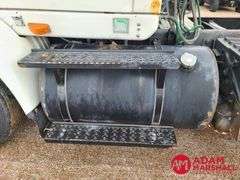 2005  International Harvester  8000  Semi Truck