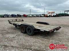 1999  Titan  Flatbed Trailer - 18FT