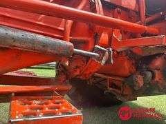 1966  J.I. Case  930  Tractor - Propane