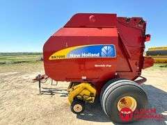 2013  New Holland  BR7090  Specialty Crop Baler