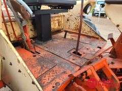 1966  Case  930  Tractor - Diesel