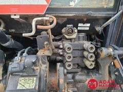 1995  Case IH  5240  MFWD Tractor