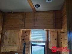 1998  Sundowner  4-Horse Trailer w/ Living Quarters  - 34FT