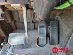 1999  International  9400  Straight Truck