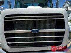 1995  Ford  LTA9000   Semi Truck - Diesel