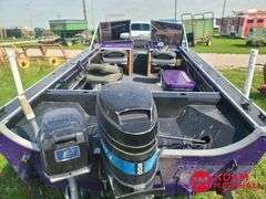 1970  Starcraft  V-Hull  Boat - 16FT