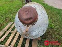 Pacific Iron  114 Gallon  Propane Tank