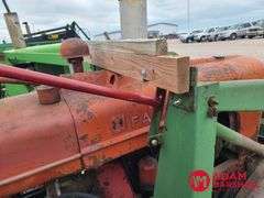 1951  Farmall  H  Tractor w/ Loader - Gasoline