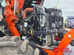 2023  Kubota  M7-152 Deluxe  MFWD Tractor w/ Loader