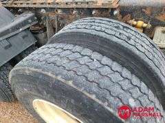 2005  International Harvester  8000  Semi Truck