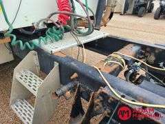 2004  International  9400t  Semi Truck