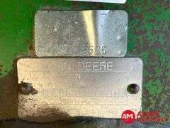 1999  John Deere  893  Corn Head - 8R30