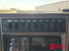 2000  Kenworth  T2000  Semi Truck