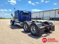 2006  Peterbilt  379  Semi Truck