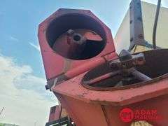 J&M  525  Grain Cart