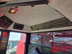 1992  Case  1660  Combine