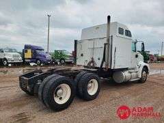 2004  International  9400t  Semi Truck