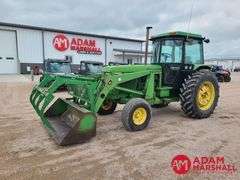 1984  John Deere  2950  Tractor w/Loader