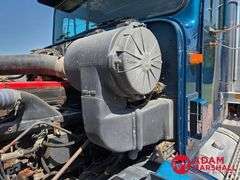 1999  International  9400  Straight Truck