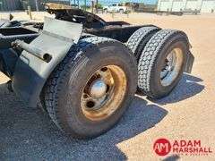 2006  Sterling  9500  Semi Truck