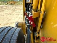 2012  Vermeer  605 Super M  Round Baler