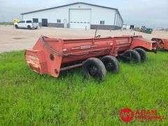 Hiniker  5600  Stalk Chopper/Windrower - 15FT