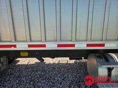 1993  International  Eagle 9300  Straight Truck