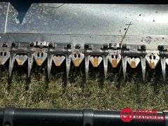 2001  John Deere   925F  Flex Head - 25FT