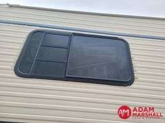 1993  NU-WA  Hitchhiker  Camper Trailer - 30FT