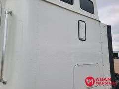 2004  International  9400t  Semi Truck