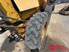 Caterpillar  120  Motor Grader - Mower