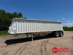 1996  Dakota  3200 Hopper  Grain Trailer - 32FT