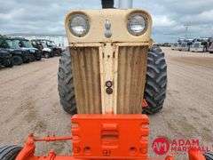 1966  Case  930  Tractor - Diesel