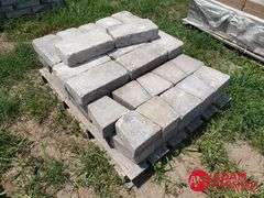 Freestanding Wall Block