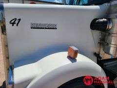 2014  Kenworth  W900  Semi Truck