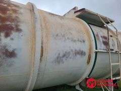 1976  Fruehauf  7000 Gallon Tanker  Trailer