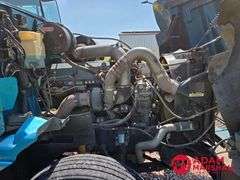 1993  International  Eagle 9300  Straight Truck