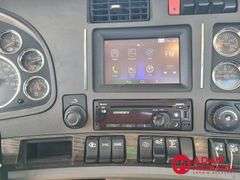 2016  Kenworth  T680  Semi Truck