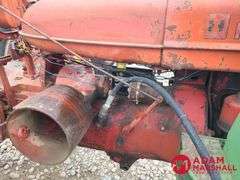 1951  Farmall  H  Tractor w/ Loader - Gasoline