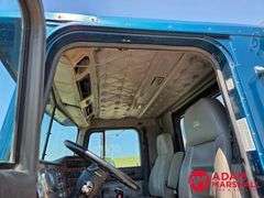 1999  International  9400  Straight Truck
