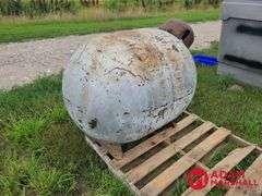 Pacific Iron  114 Gallon  Propane Tank