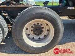 2000  Kenworth  T2000  Semi Truck