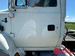 1995  Ford  LTA9000   Semi Truck - Diesel