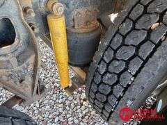 1999  International  9400  Straight Truck