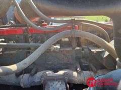 1999  International  9400  Straight Truck