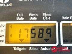 2013  New Holland  BR7090  Specialty Crop Baler