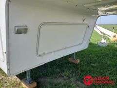 2002  Keystone  Cougar  5th Wheel Camper - 28FT