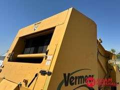 2008  Vermeer  605M  Round Baler