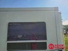 2002  Keystone  Cougar  5th Wheel Camper - 28FT