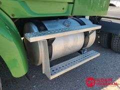 2006  Sterling  9500  Semi Truck